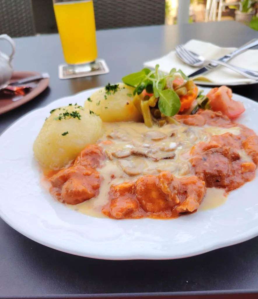 Kretzschmars Restaurant_Langenbernsdorf_slider_image_2