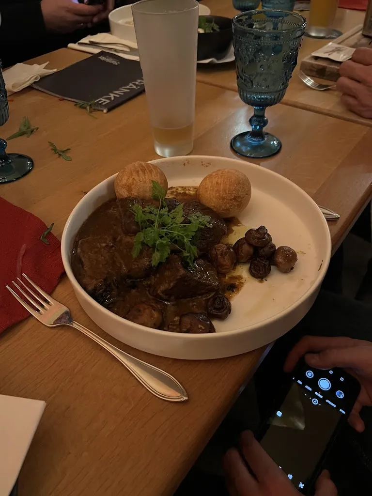 Igor Korzinek_Ratskeller der Stadt Leipzig GmbH_Leipzig_review