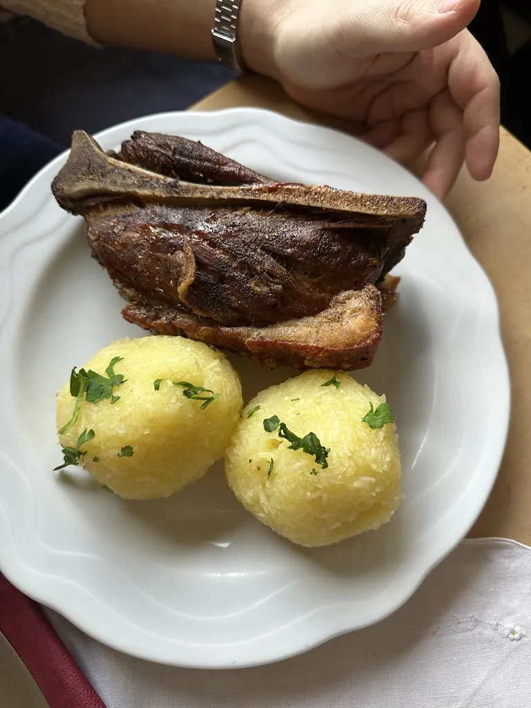 Restaurant Zum Hirschen_Königstein_slider_image_3