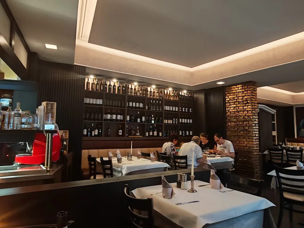 Il Mondo_Berlin_slider_image_3