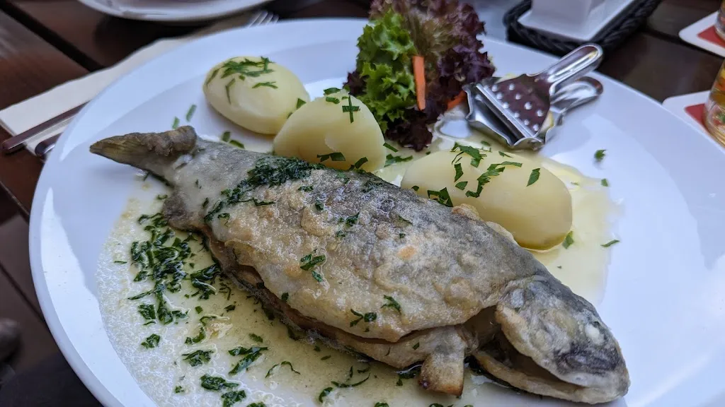 Menu_Restaurant HOLIs_Berlin_image_4