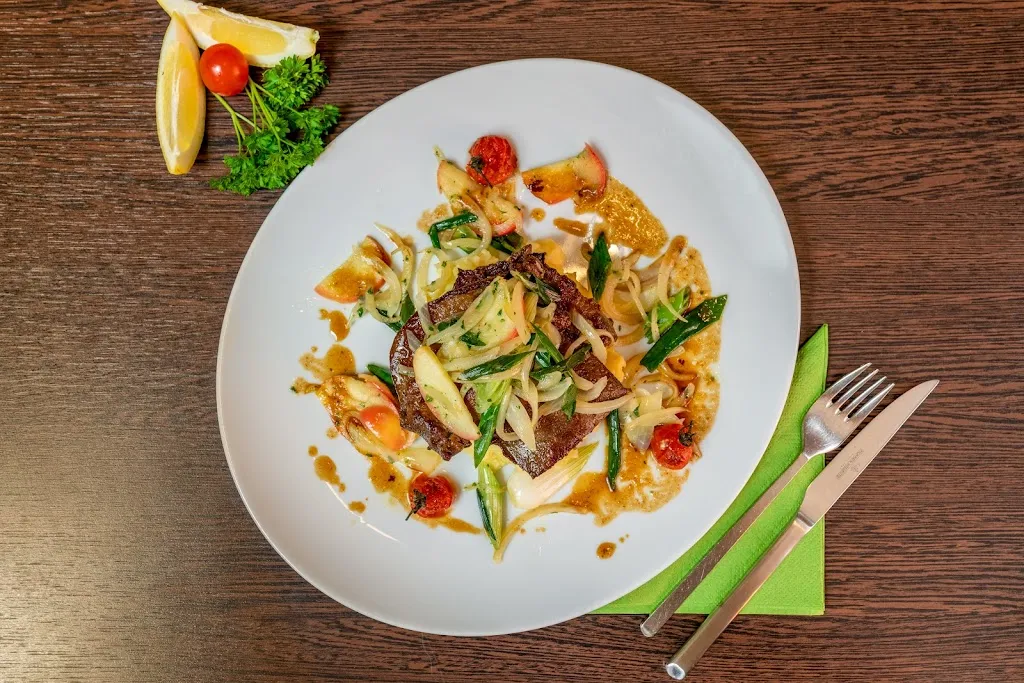 Menu_Restaurant HOLIs_Berlin_image_6