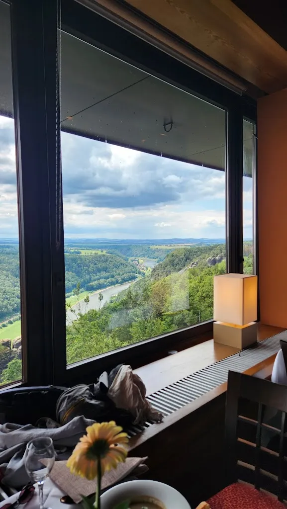 Alexei Marshakov_Panoramarestaurant Bastei_Lohmen_review