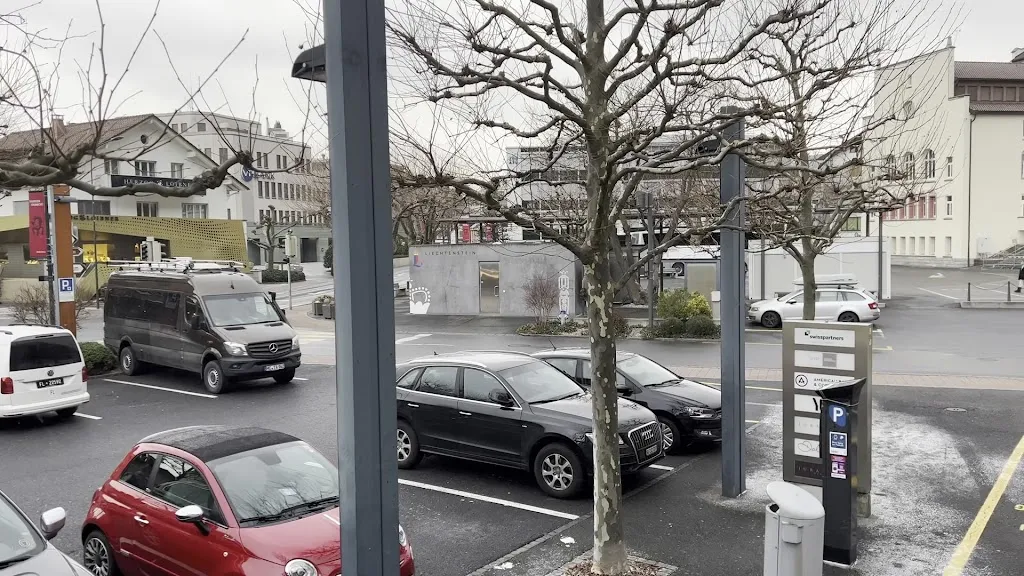 New Castle_Liechtenstein_slider_image_2