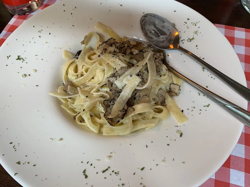 Lisa Thai_Made in Italy_Liechtenstein_review