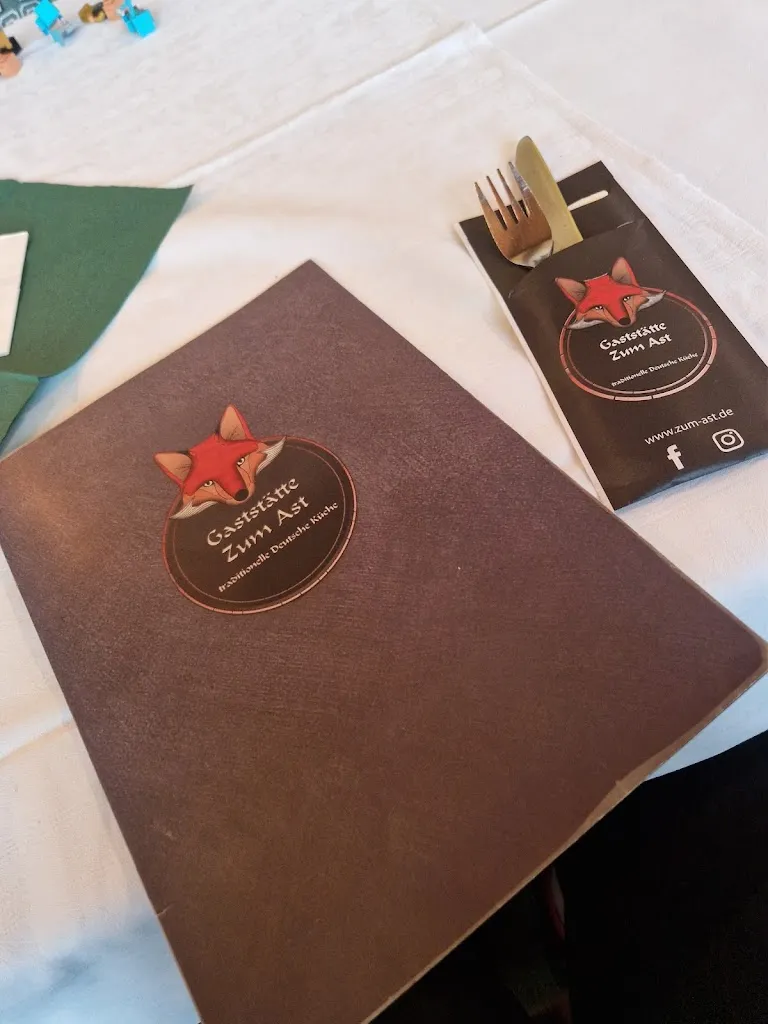 Linett FusseL_Gaststätte Zum Ast_Markranstädt_review