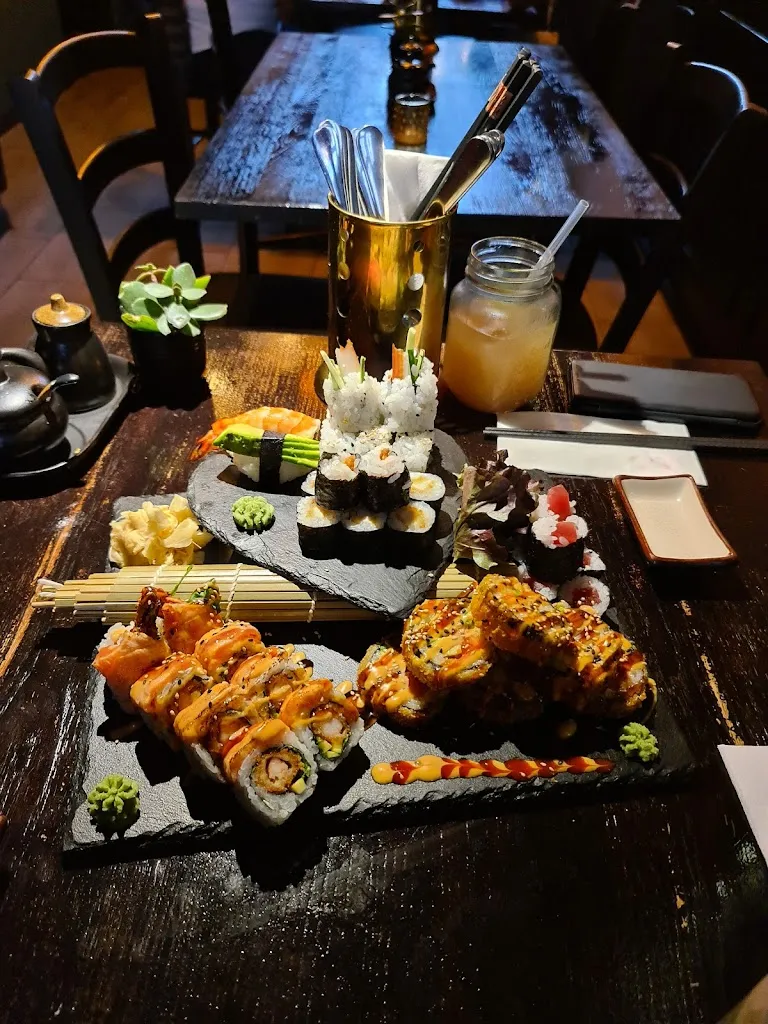 Menu_KiKiMi Sushi Asia Cuisine_Limbach-Oberfrohna_immagine_9