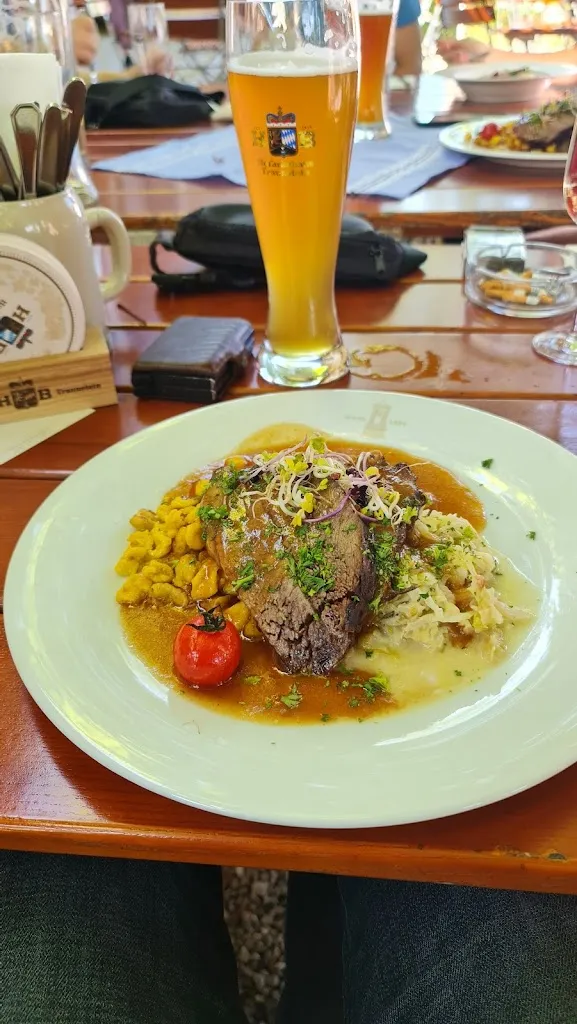 Dragan Radaković_Wirtshaus Feldwies_Übersee_review