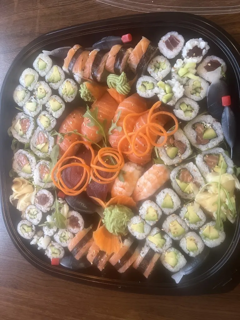 Asia Wok Sushi_Limbach-Oberfrohna_slider_image_2
