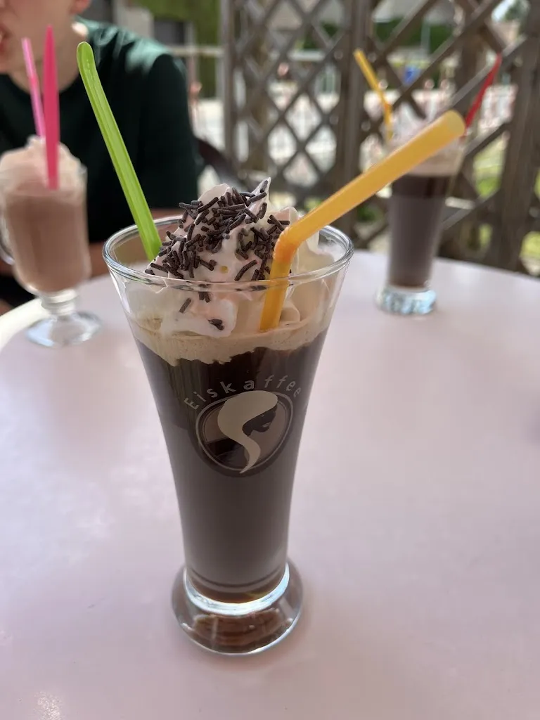 Kiank_Mücka_slider_image_1