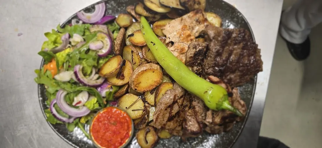 Ratskeller-Steak House und Grill Restaurant by Venetto._Neusalza-Spremberg_slider_image_3