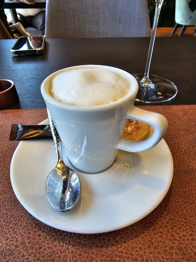 Menu_RIVI Skyfall Restaurant & Bar_Rheinfall_image_8