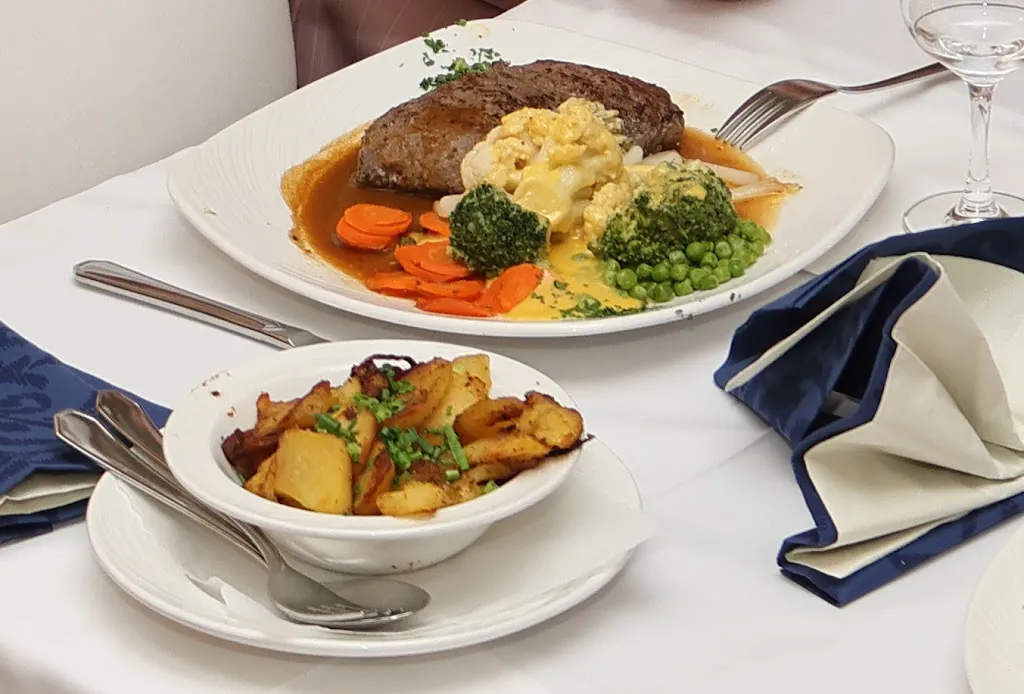 Goldener Stern_Oederan_slider_image_3