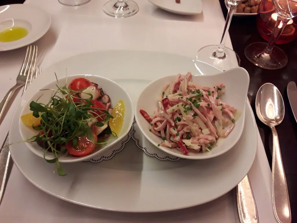 Adler Asperg Brasserie Aguila_Asperg_slider_image_3