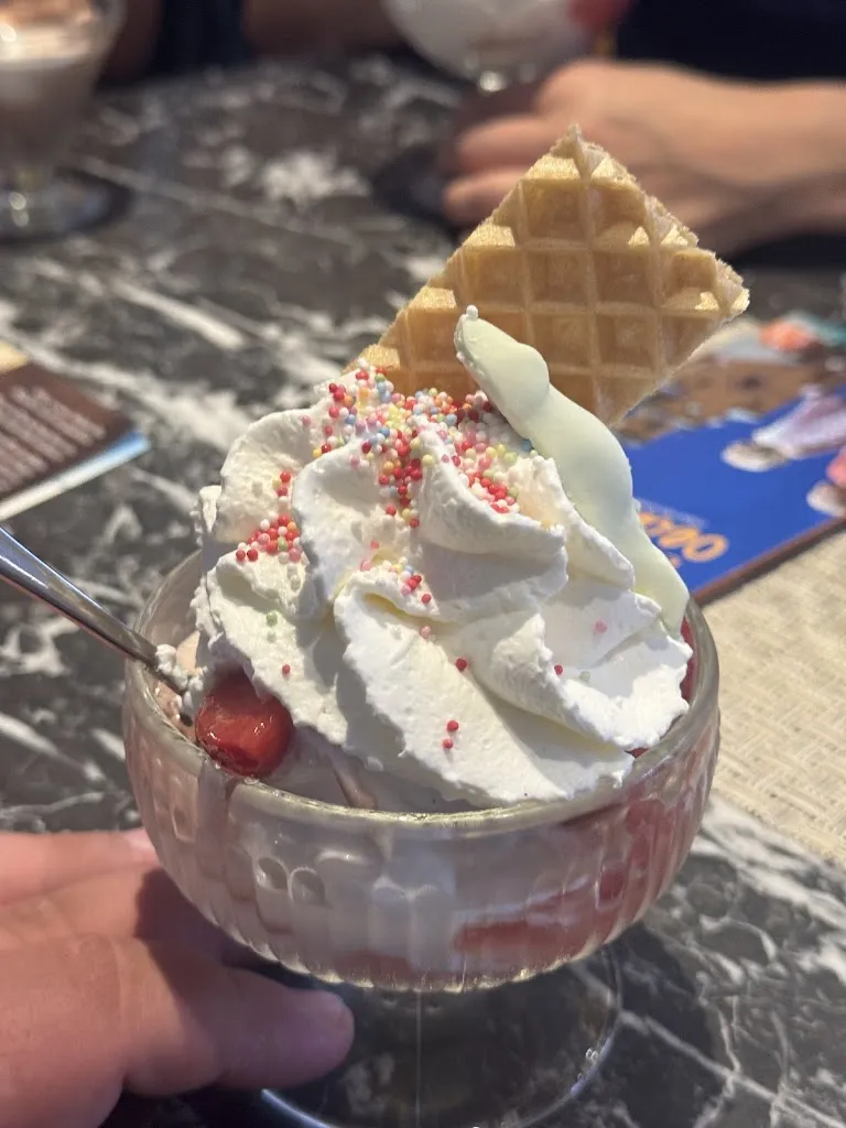 Halbling GmbH_Eiscafe Börner Inh. Fam. Leonhardt_Oederan_avis