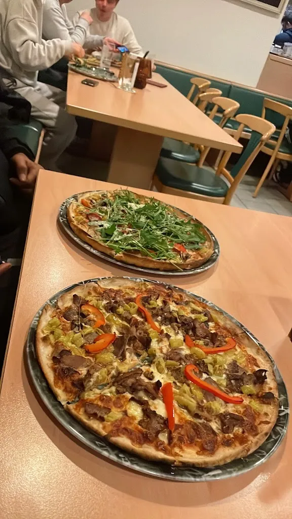 Sikander Siddique_EL-Muro Pizzeria_Greding_review