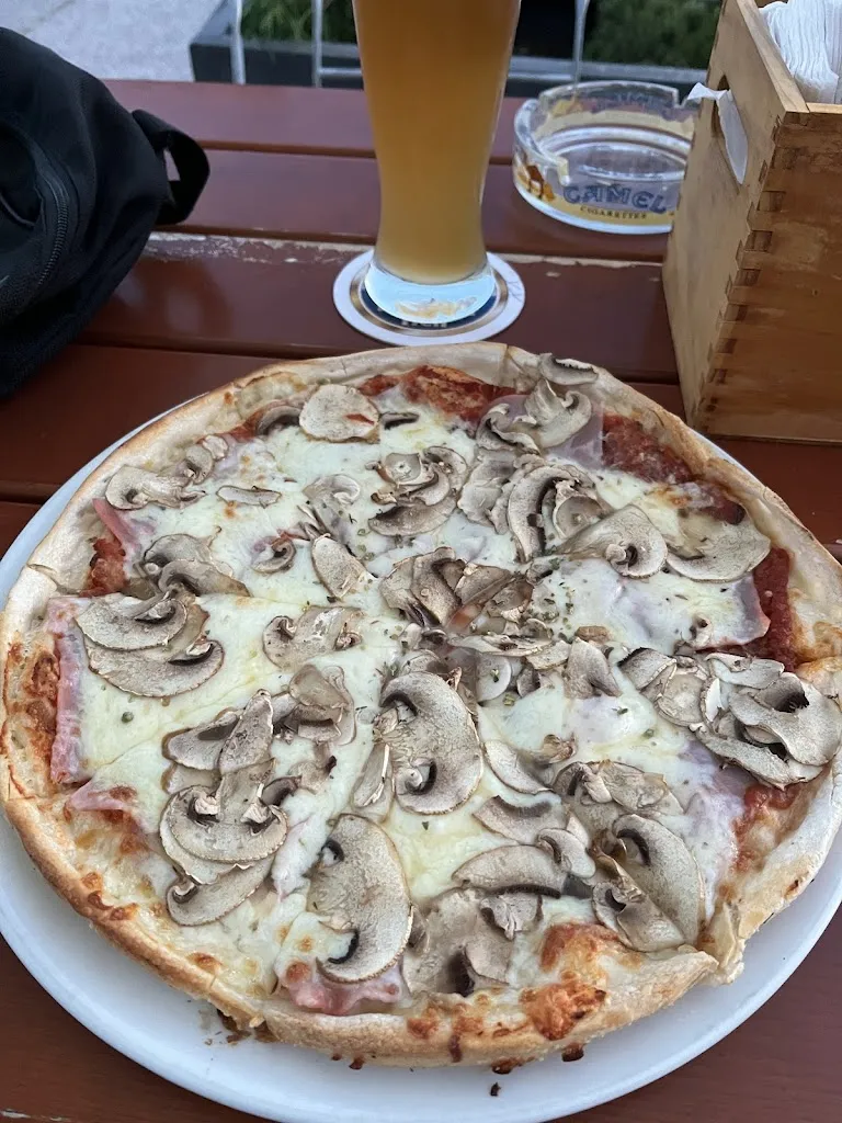 EL-Muro Pizzeria_Greding_slider_image_2