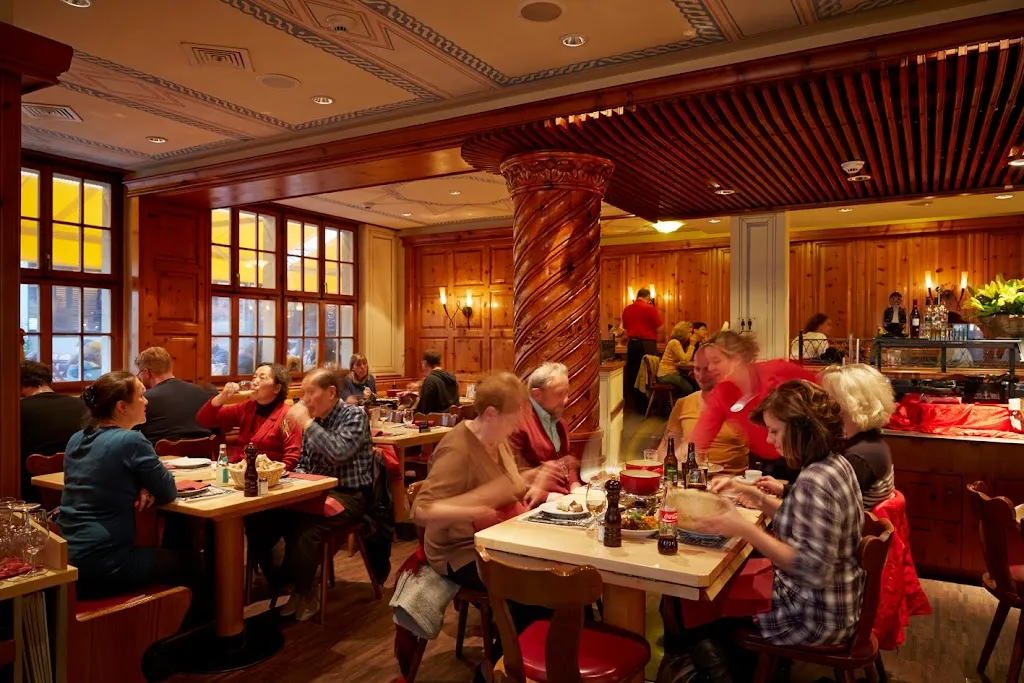 Swiss Chuchi Restaurant_Zürich_slider_image_1