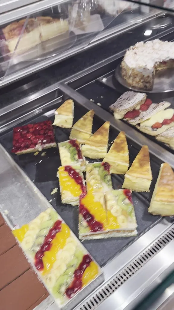 Joel Arias_Sipl Brot- und Kaffeehaus am Marktplatz in Greding_Greding_review