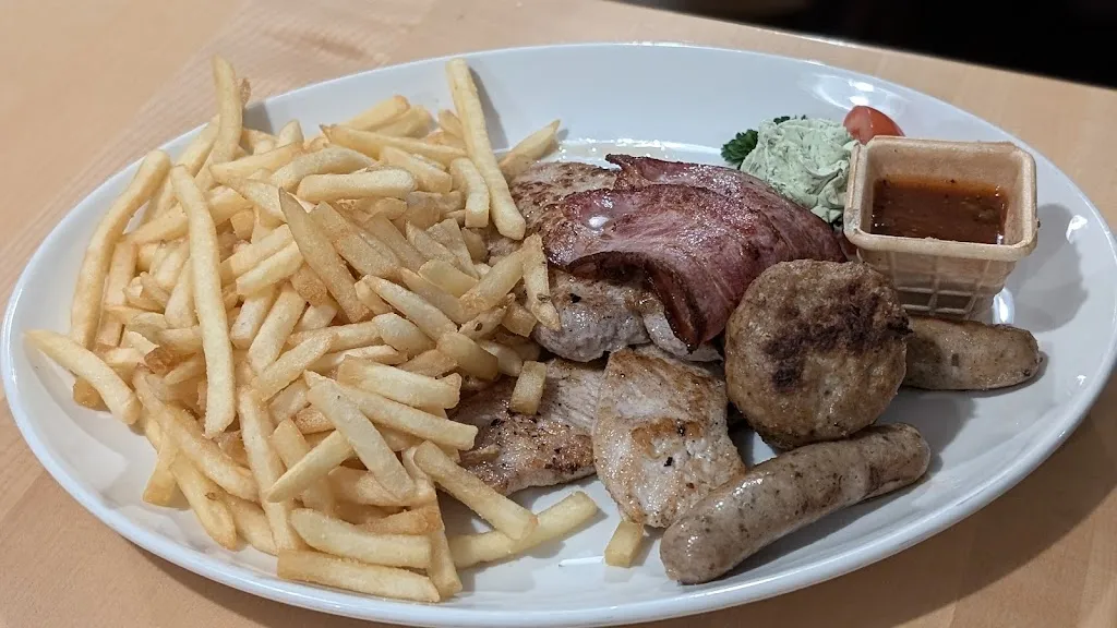 Hotel, Restaurant & Camping 