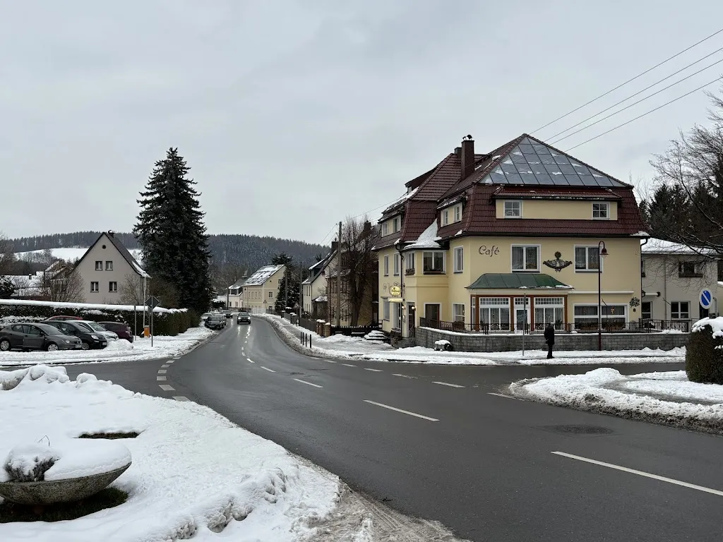 Mirko Müller_Cafe Mauersberger_Pockau-Lengefeld_review