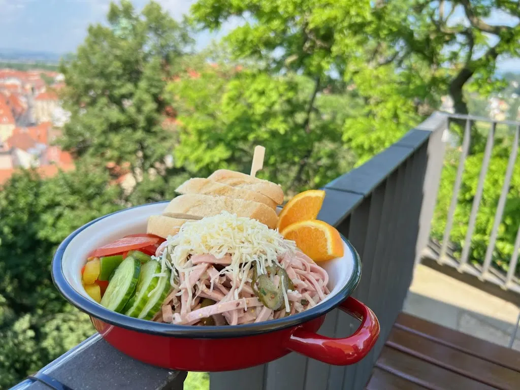 Biergarten Schloßschänke Pirna-Sonnenstein_Pirna_slider_image_3