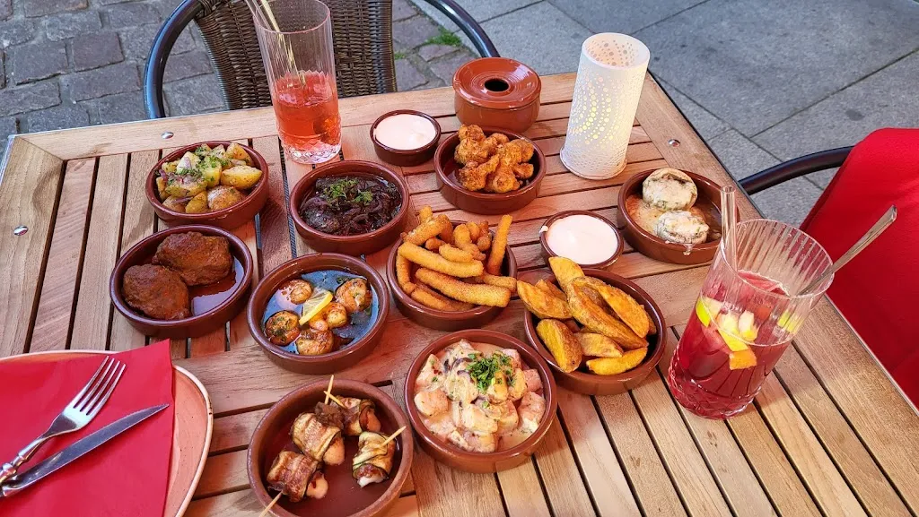 Malaga | Tapas • Bar_Pirna_slider_image_2