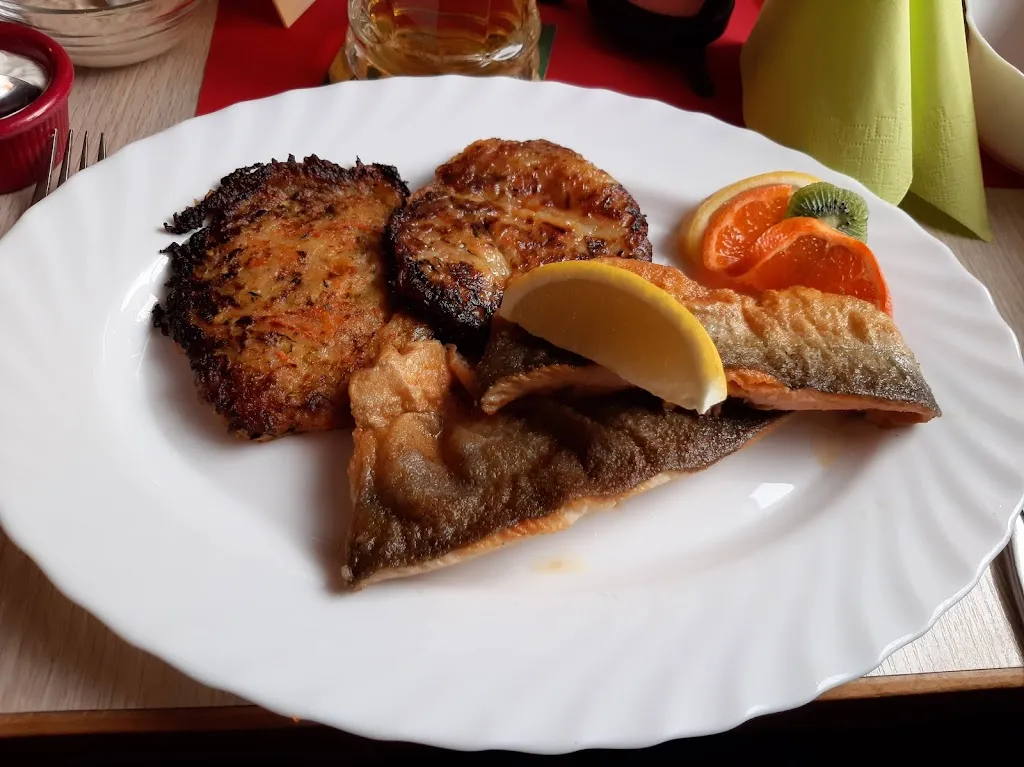 Gaststätte „Zur Erholung“_Regis-Breitingen_slider_image_2