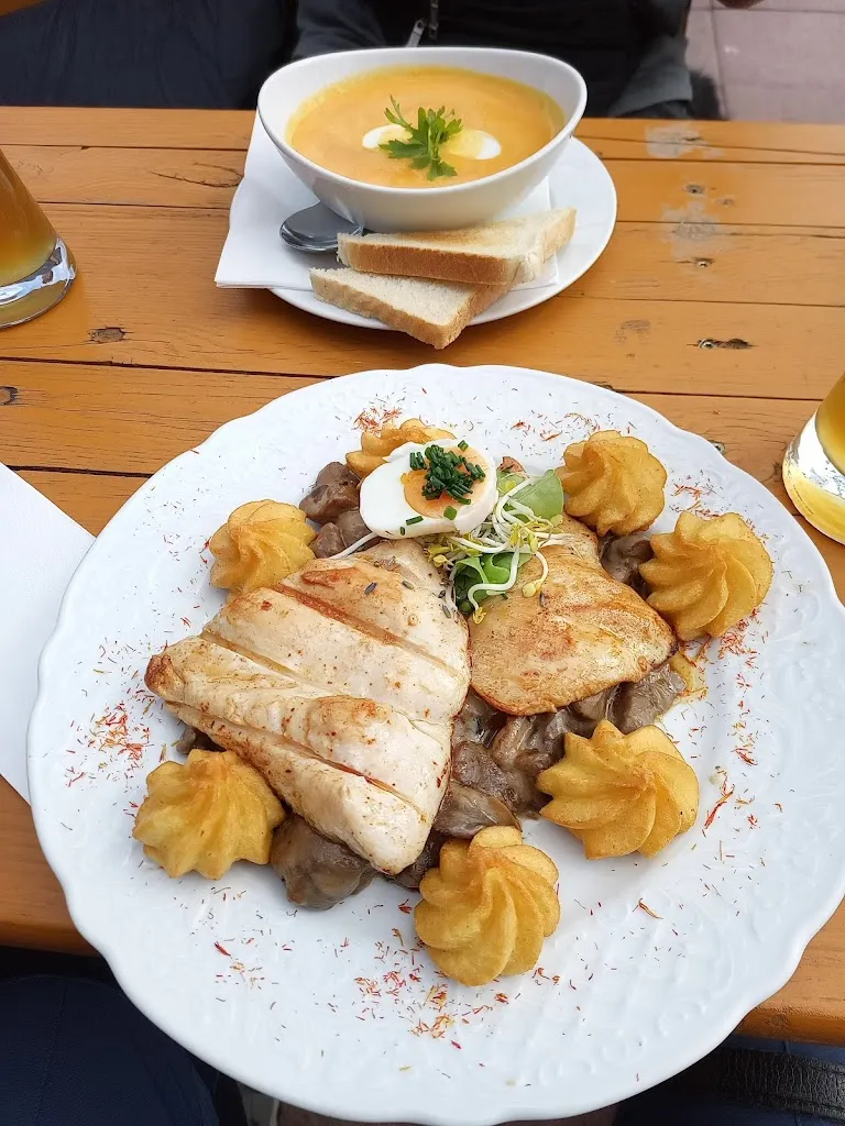 Bergrestaurant Türmerhaus - Sandra Enghardt restaurant in Rochlitz