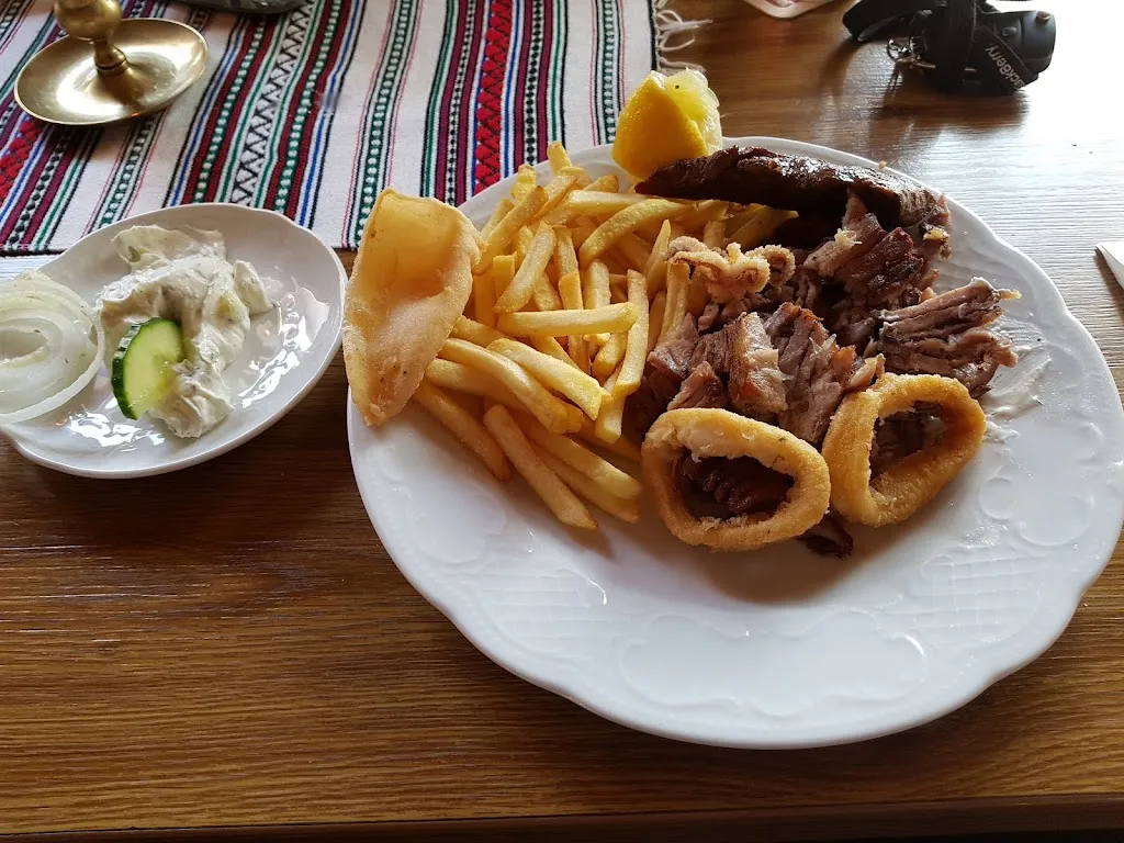 Daniel Neufeldt_Athenus_Greding_review