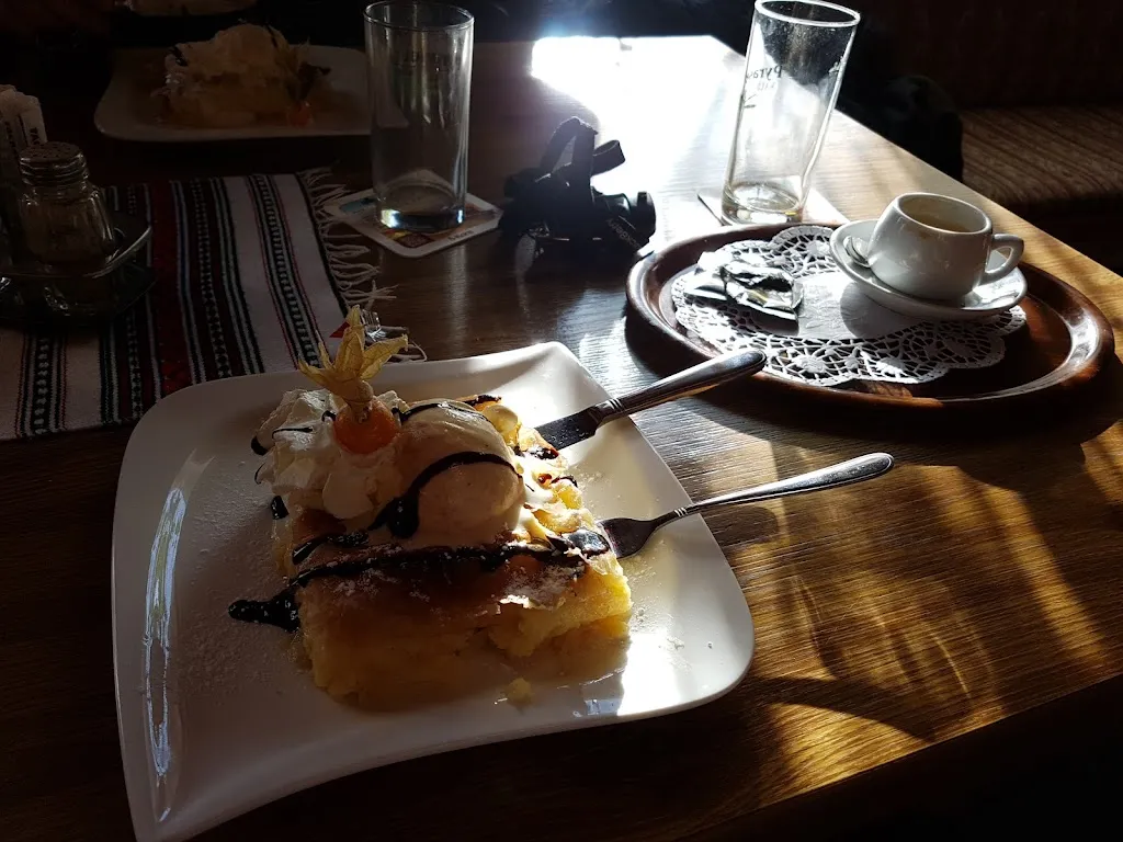 Athenus_Greding_slider_image_2