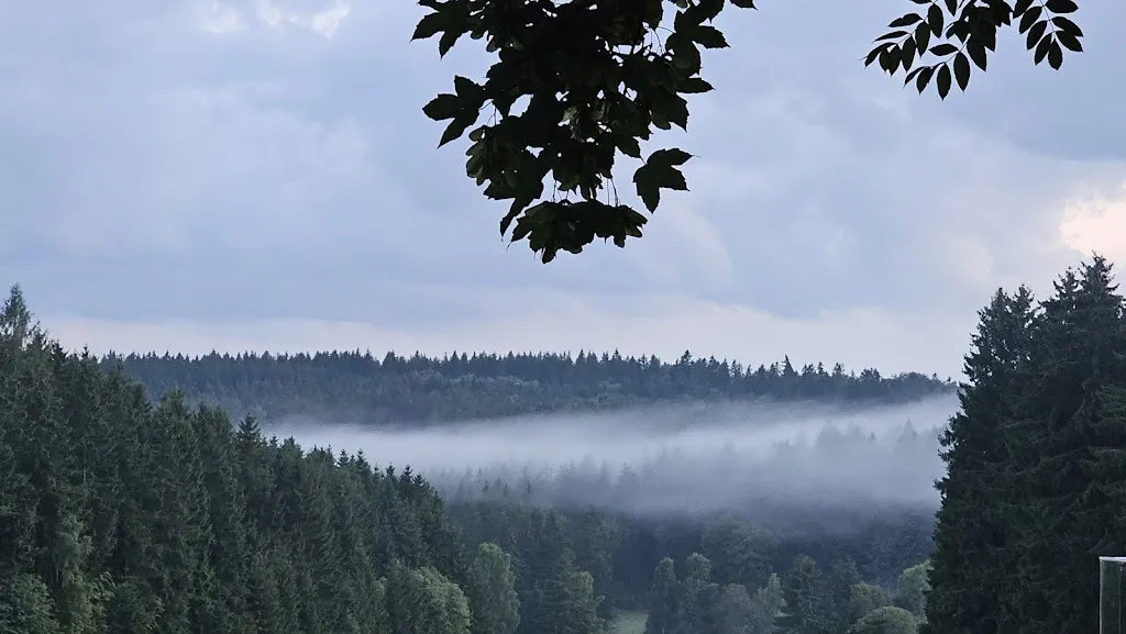 Uwe Hübler_Altsächsischer Gasthof Kleines Vorwerk_Sayda_reseña