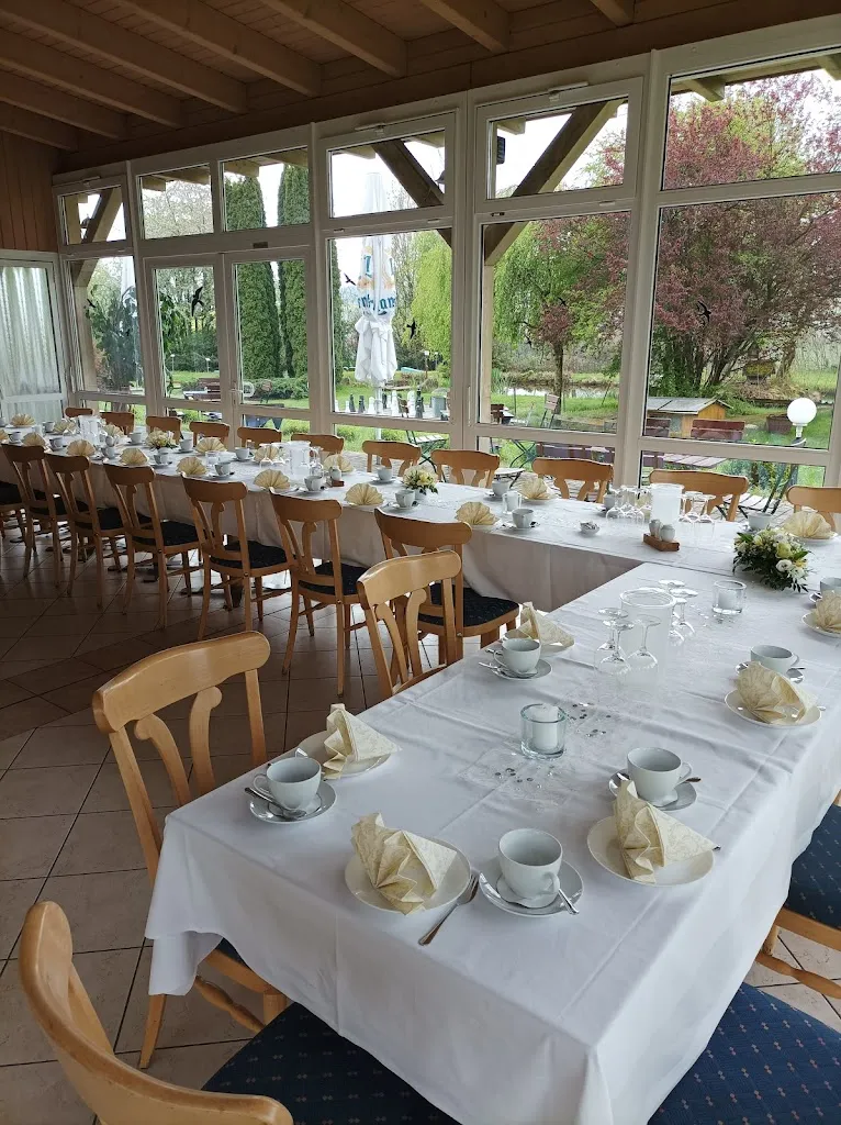 Gaststätte am Lärchenberg restaurant in Schirgiswalde-Kirschau