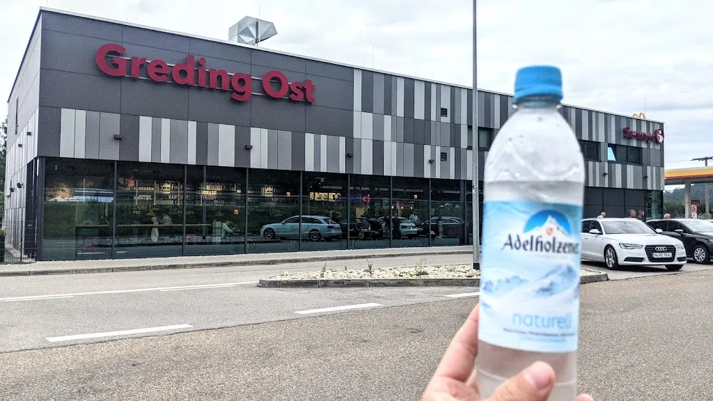 Johannes Mirtschink_NORDSEE Autobahnraststätte T&R Greding Ost_Greding_review