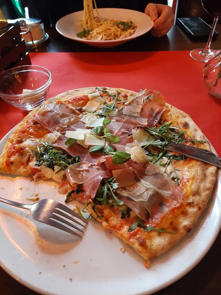 Menu_Pizzaria & Trattoria La Famiglia_Radebeul_immagine_9