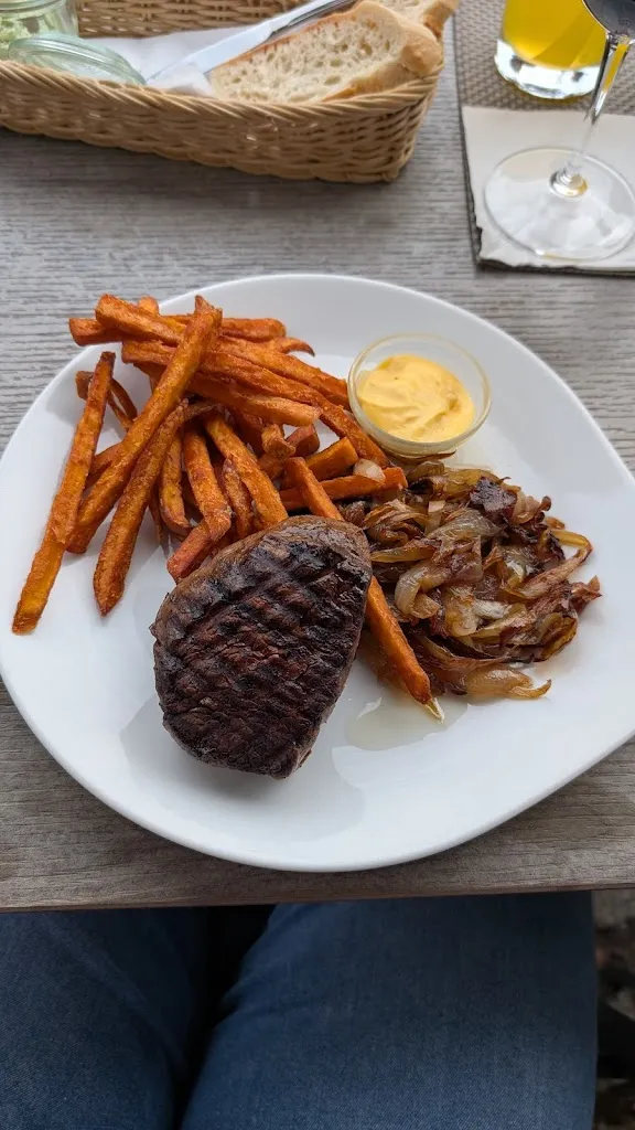 Grainger Jones_Steakhaus Radebeul_Radebeul_review
