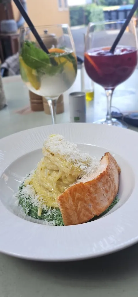 Jannik Spratte_Burrata Manufaktur GIOIA • Food & Living_Radebeul_review