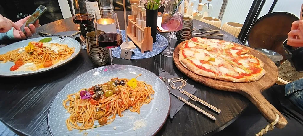 Burrata Manufaktur GIOIA • Food & Living_Radebeul_slider_image_2