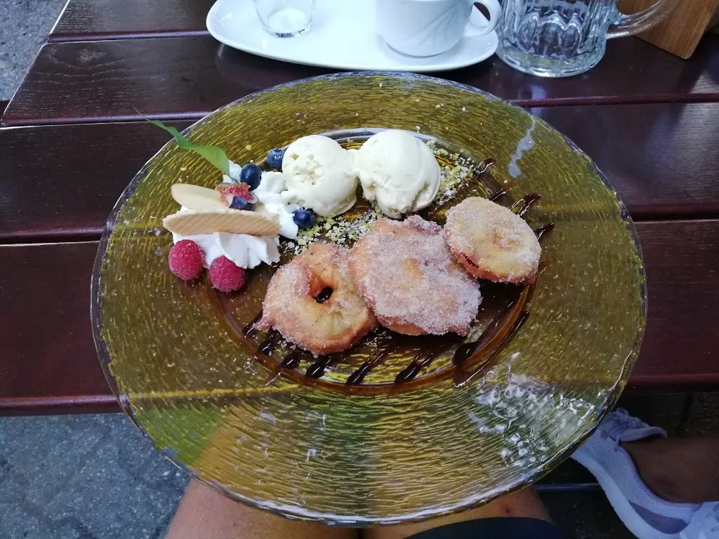 Menu_Wirt von Dred - Familie Weichselbaumer_Großkarolinenfeld_image_6