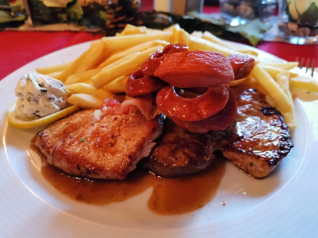 Menu_Wirt von Dred - Familie Weichselbaumer_Großkarolinenfeld_image_9