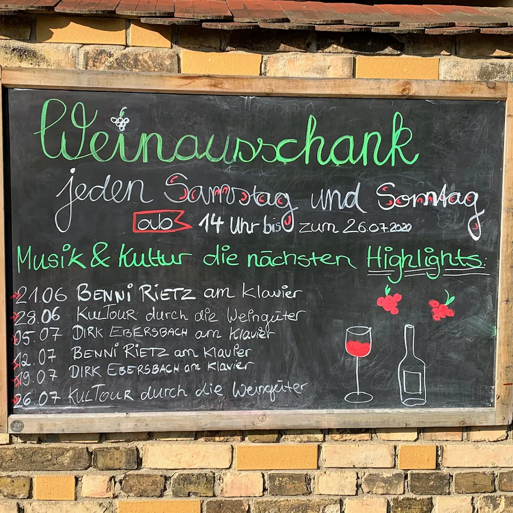 Menu_Haus Steinbach - Weingut & Ferienwohnungen_Radebeul_image_1