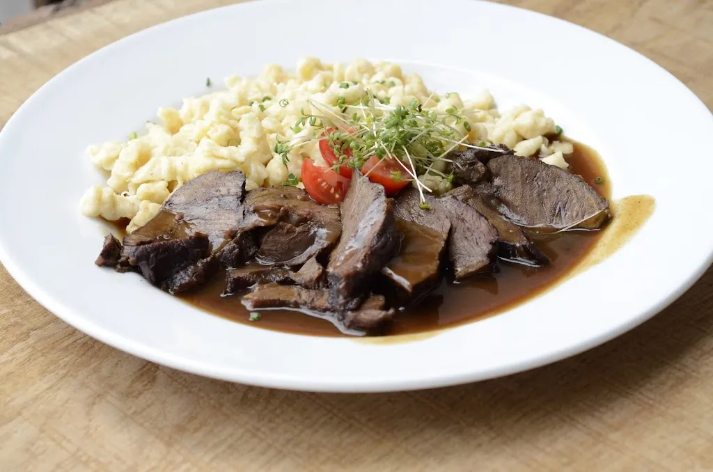 Fröhlichs Wirtshaus_Großweil_slider_image_2