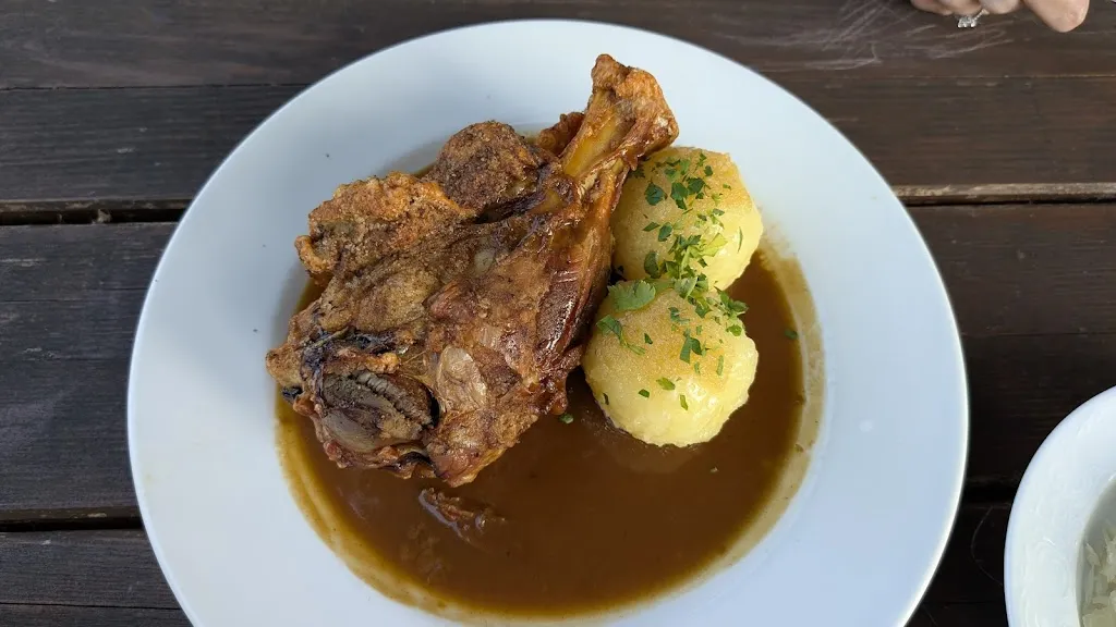 Fröhlichs Wirtshaus_Großweil_slider_image_3