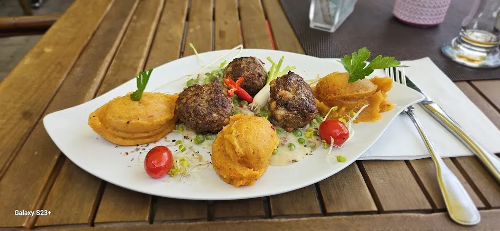 Restaurant & Bowling „ALTES KINO“_Schkeuditz_slider_image_3