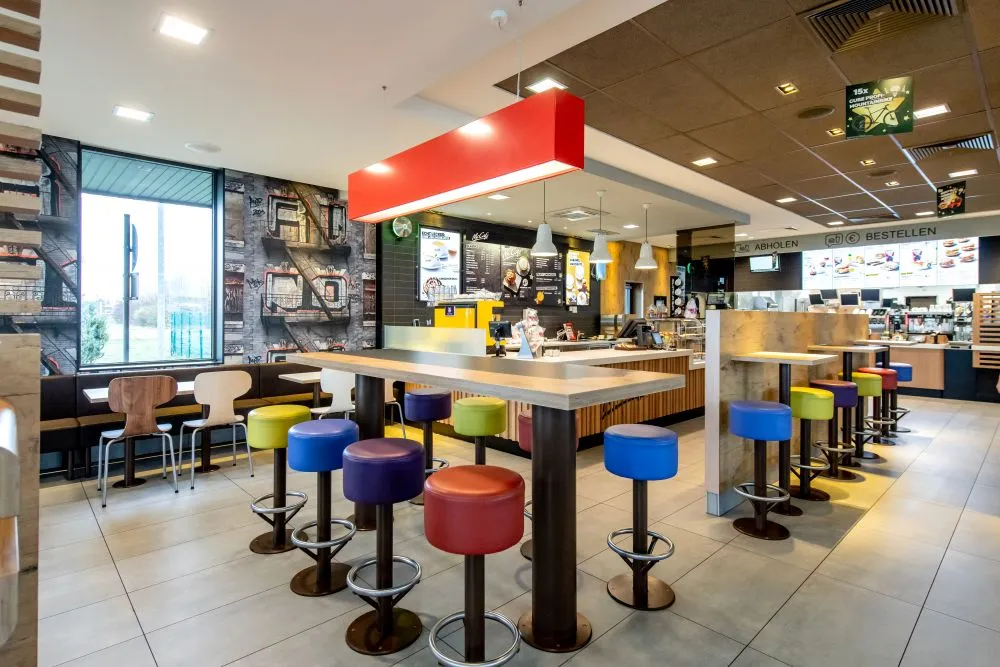 McDonald's_Schkeuditz_slider_image_3