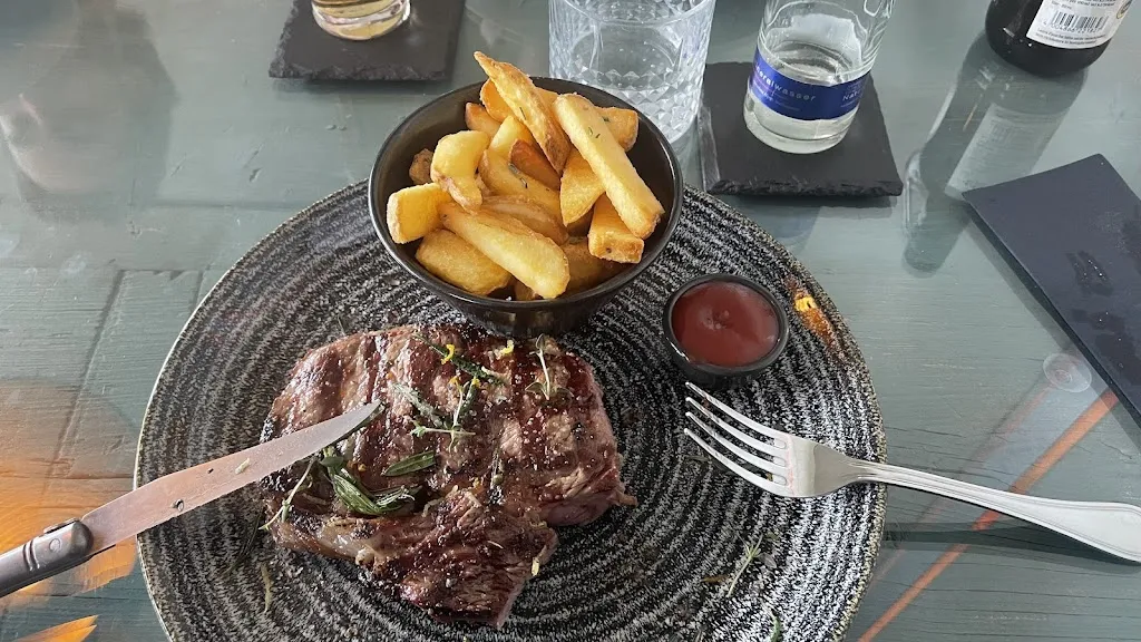 Kinetic Autonomous Mechanical Interface (KAMI)_EFENDI moderne anatolische küche & kochschule_Großweil_review