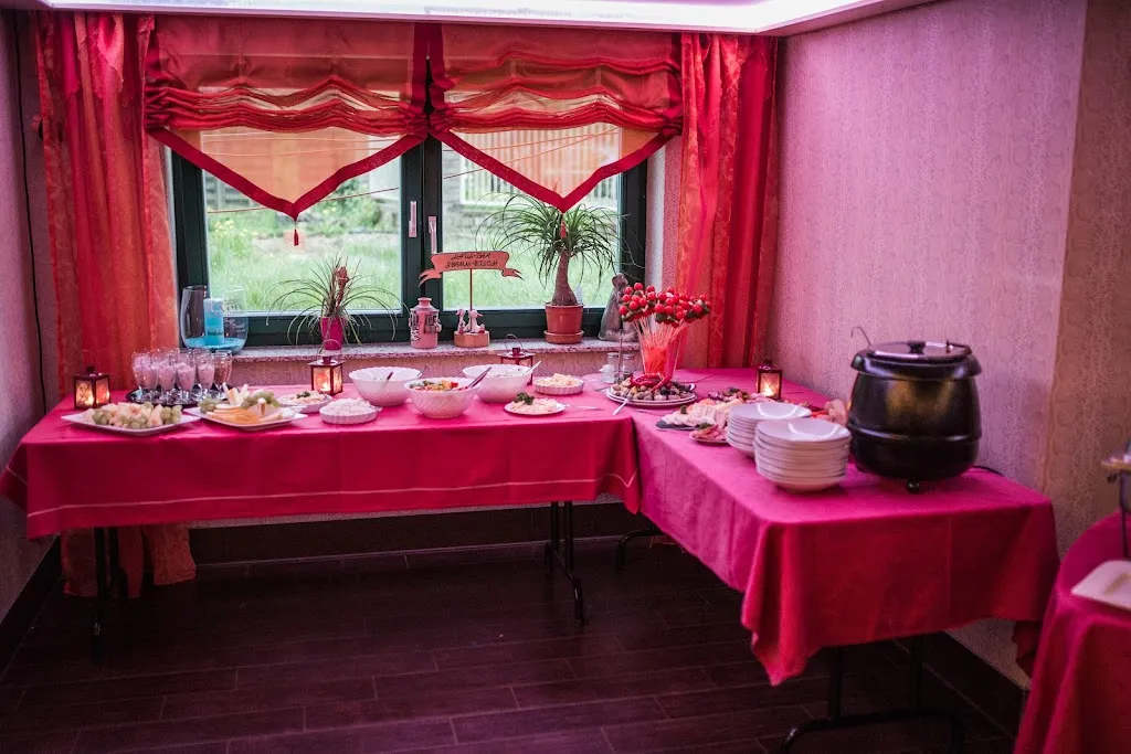 Die Haus Bar restaurant in Seifhennersdorf