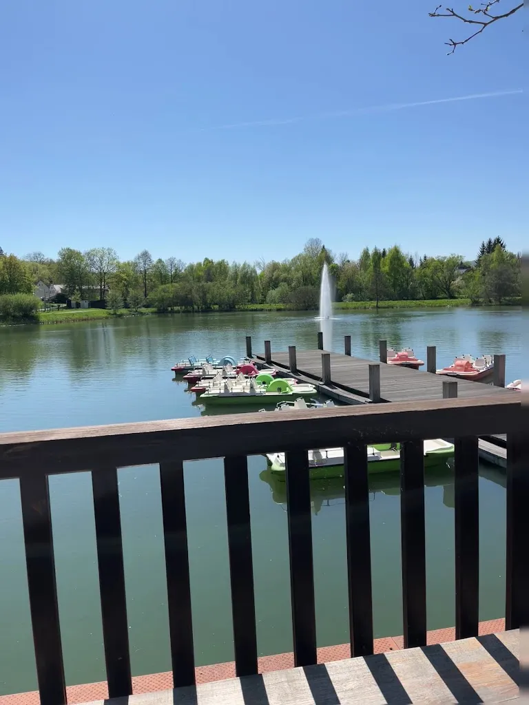 K. Bartzsch_Biergarten am See_Spree_review