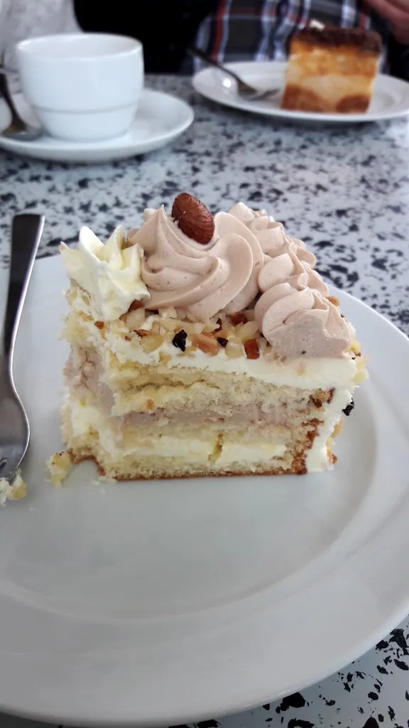 Caféchen & Heimatstube Seiffen_Seiffen/Erzgeb._slider_image_2