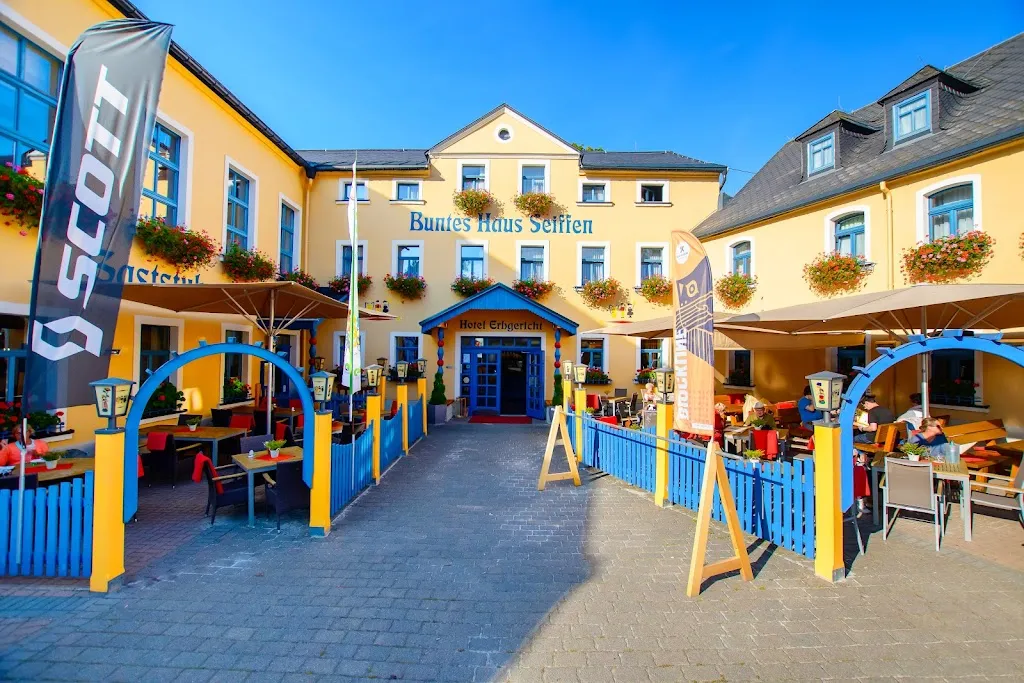 Buntes Haus Seiffen - Hotel Erbgericht - das traditionsreichste Gasthaus im Spielzeugdorf restaurant in Seiffen/Erzgeb.